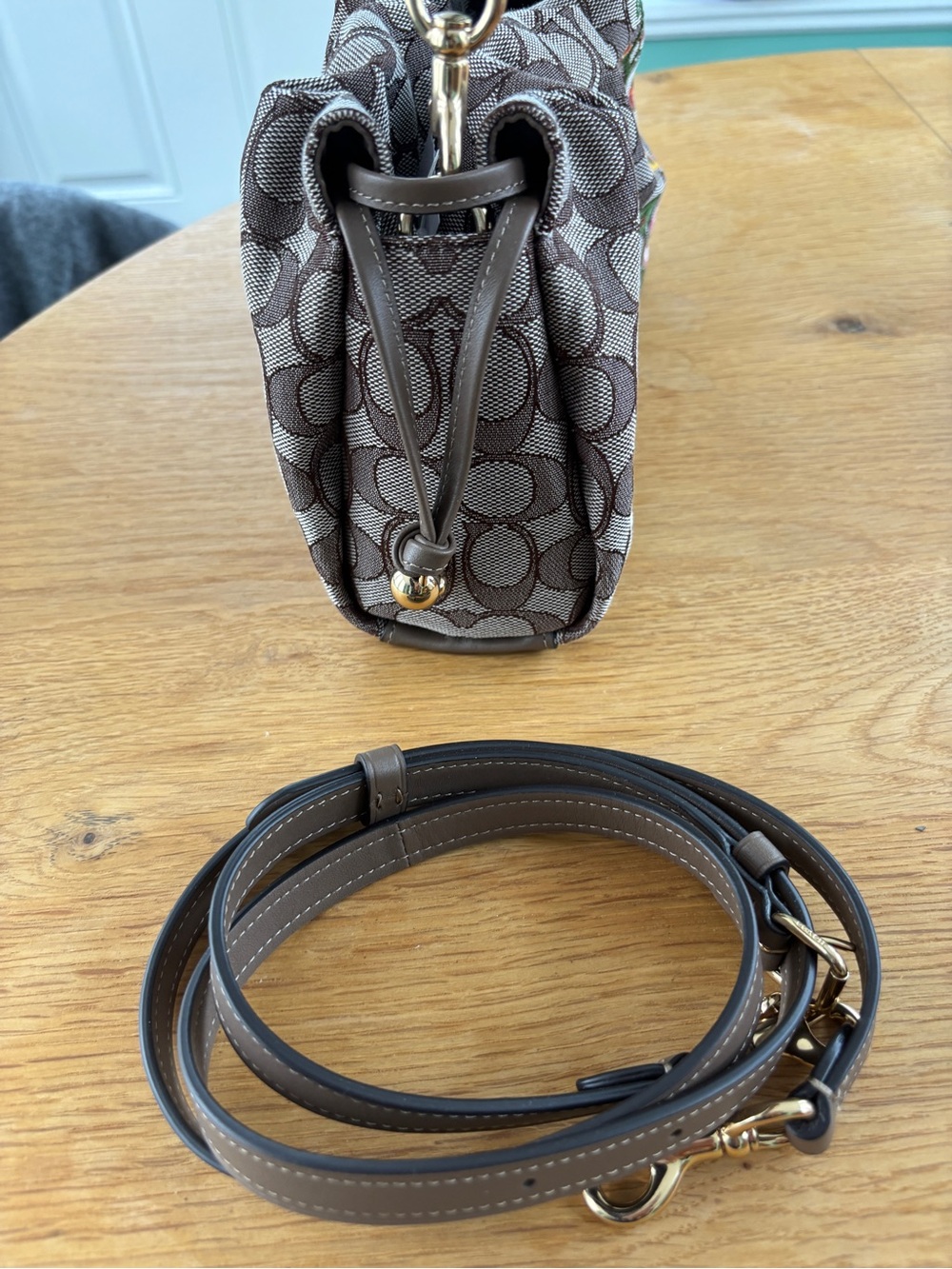 Coach Faye Shoulder Bag In Signature Jacquard With Floral Embroidery NWT! - Picture 5 of 7